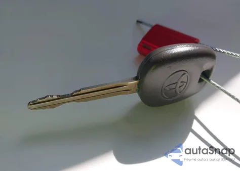 2009 Toyota Camry Xle from USA, damaged, VIN 4T1BE46K59U360571